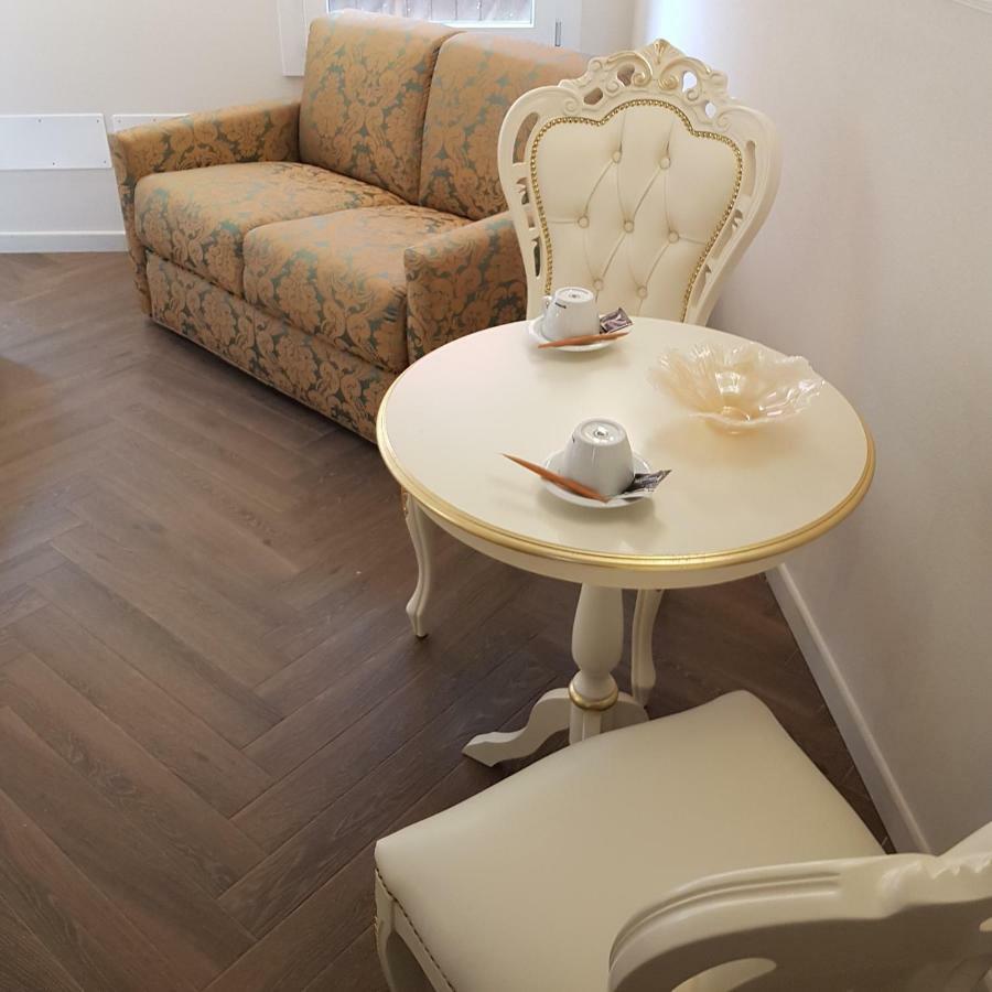 Ca' Vittoria Boutique House Apartsuite Chioggia Zewnętrze zdjęcie