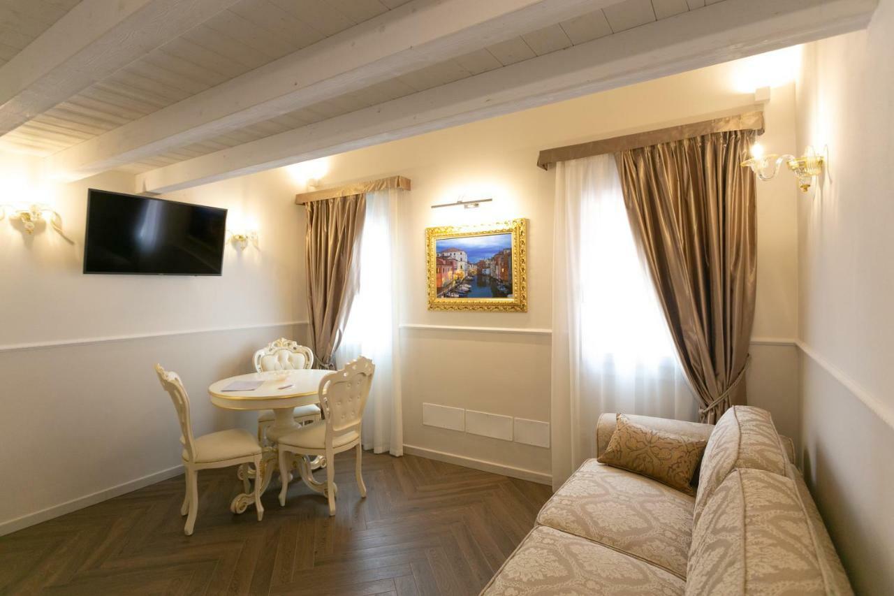 Ca' Vittoria Boutique House Apartsuite Chioggia Zewnętrze zdjęcie